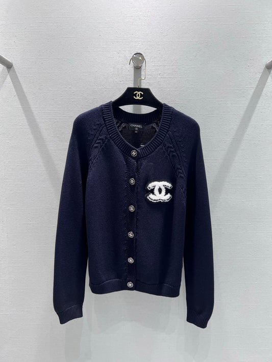 C 25 wool cardigan
