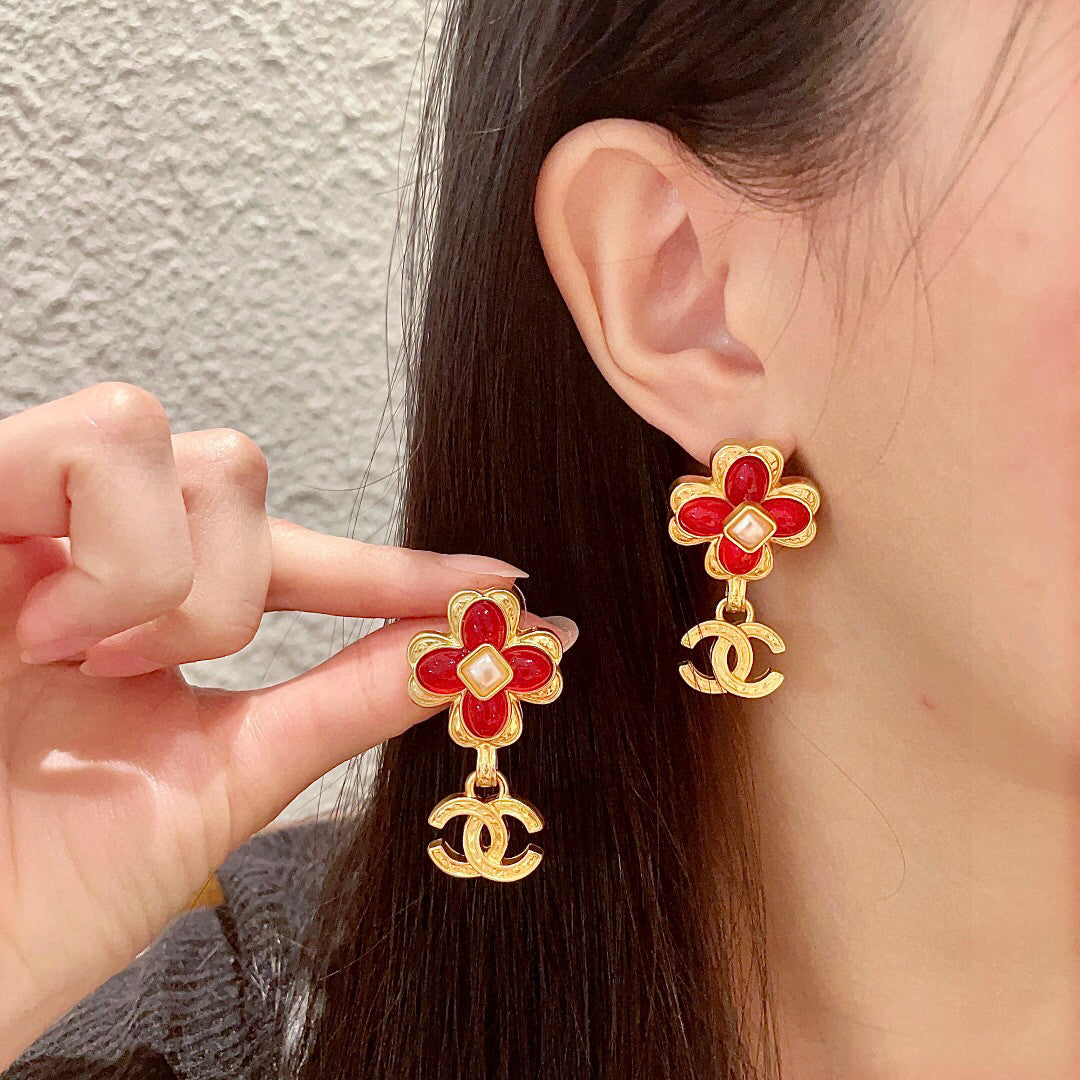 C 25 Flower Earrings