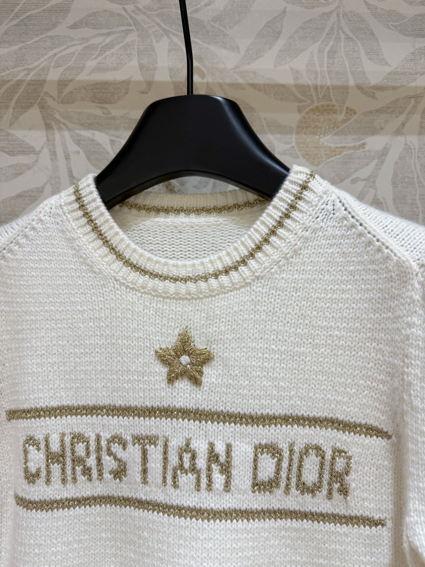 Di 25 Platinum Lucky Star Cashmere Wool Short Sleeve Sweater