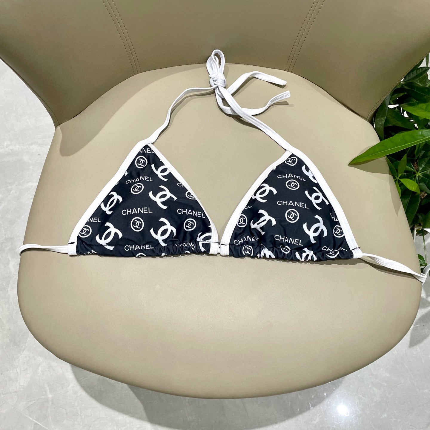 C 25 New style printed swimsuit