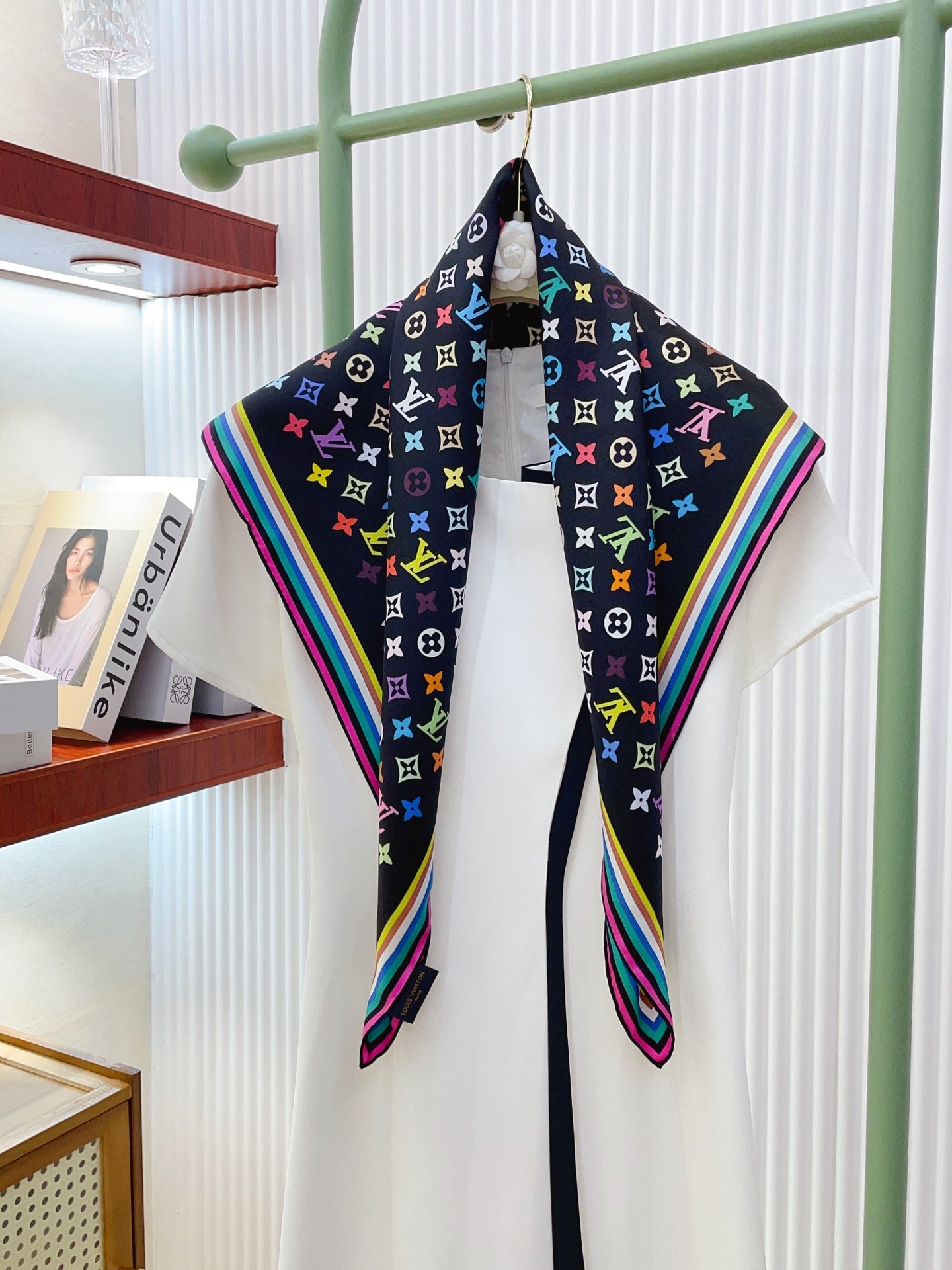 25 Summer New Twill Silk Square Scarf
