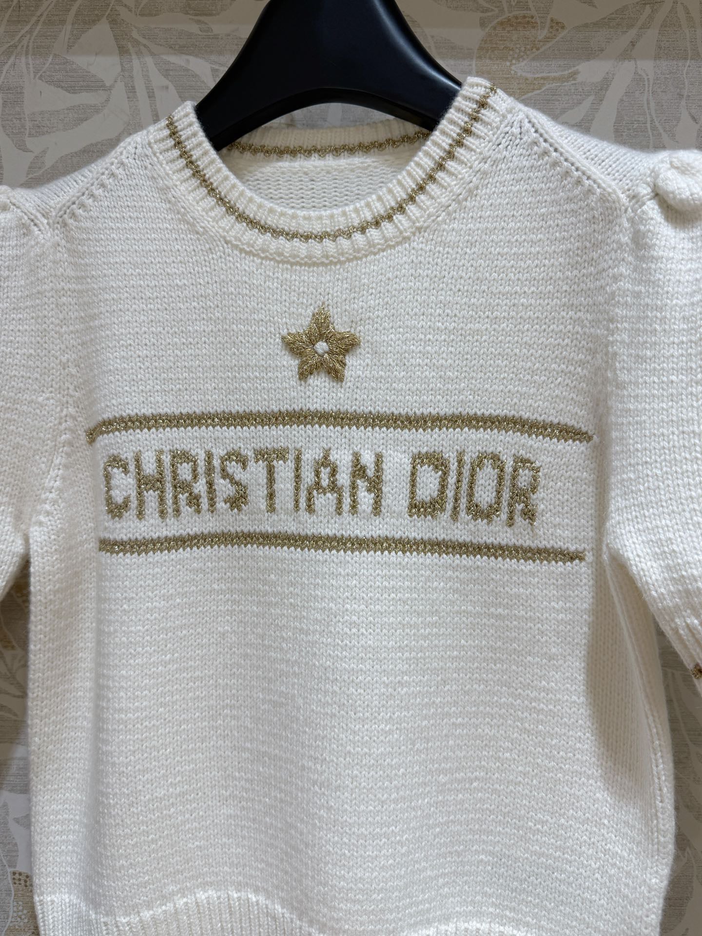 Di 25 Platinum Lucky Star Cashmere Wool Short Sleeve Sweater