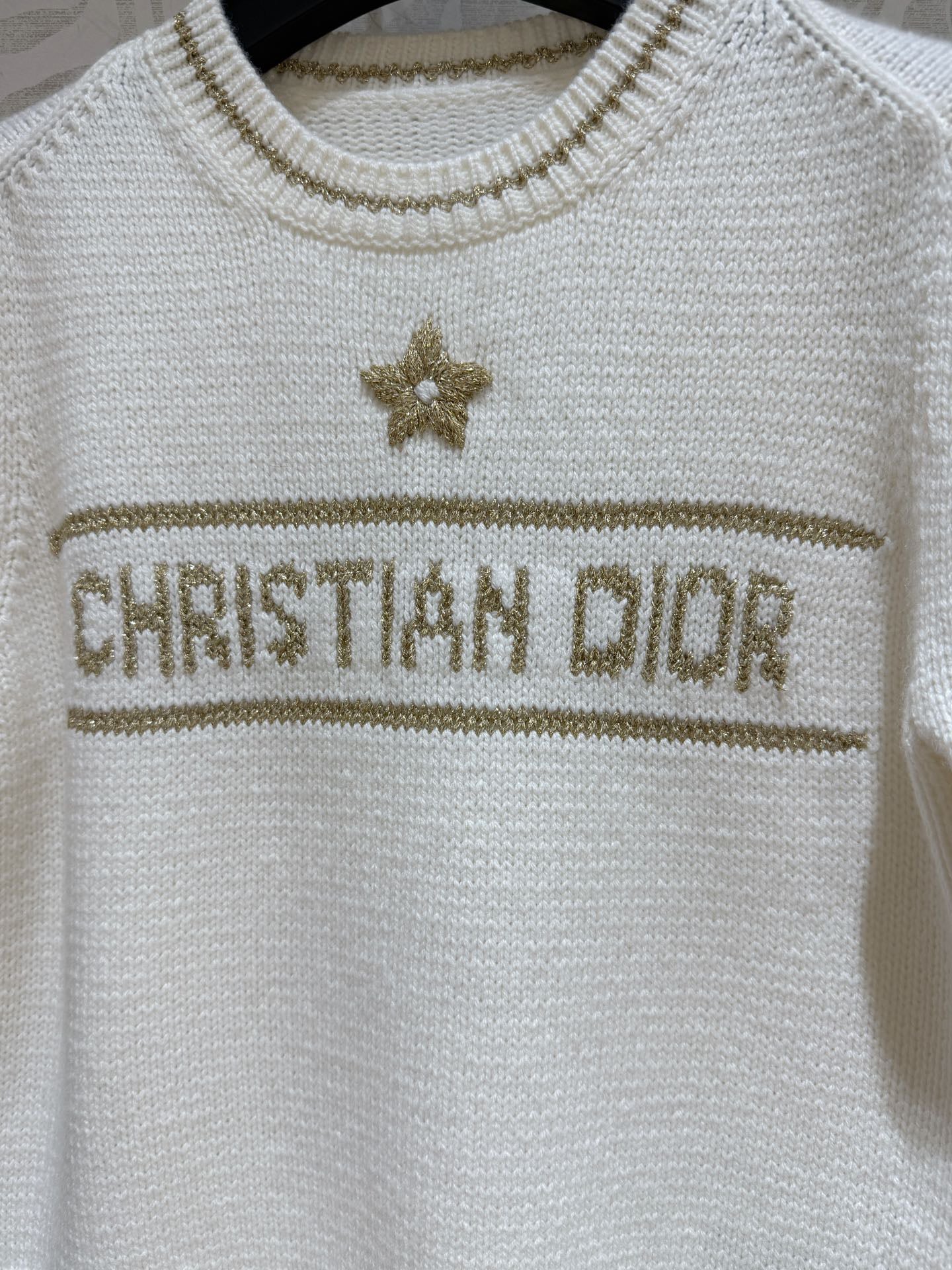Di 25 Platinum Lucky Star Cashmere Wool Short Sleeve Sweater