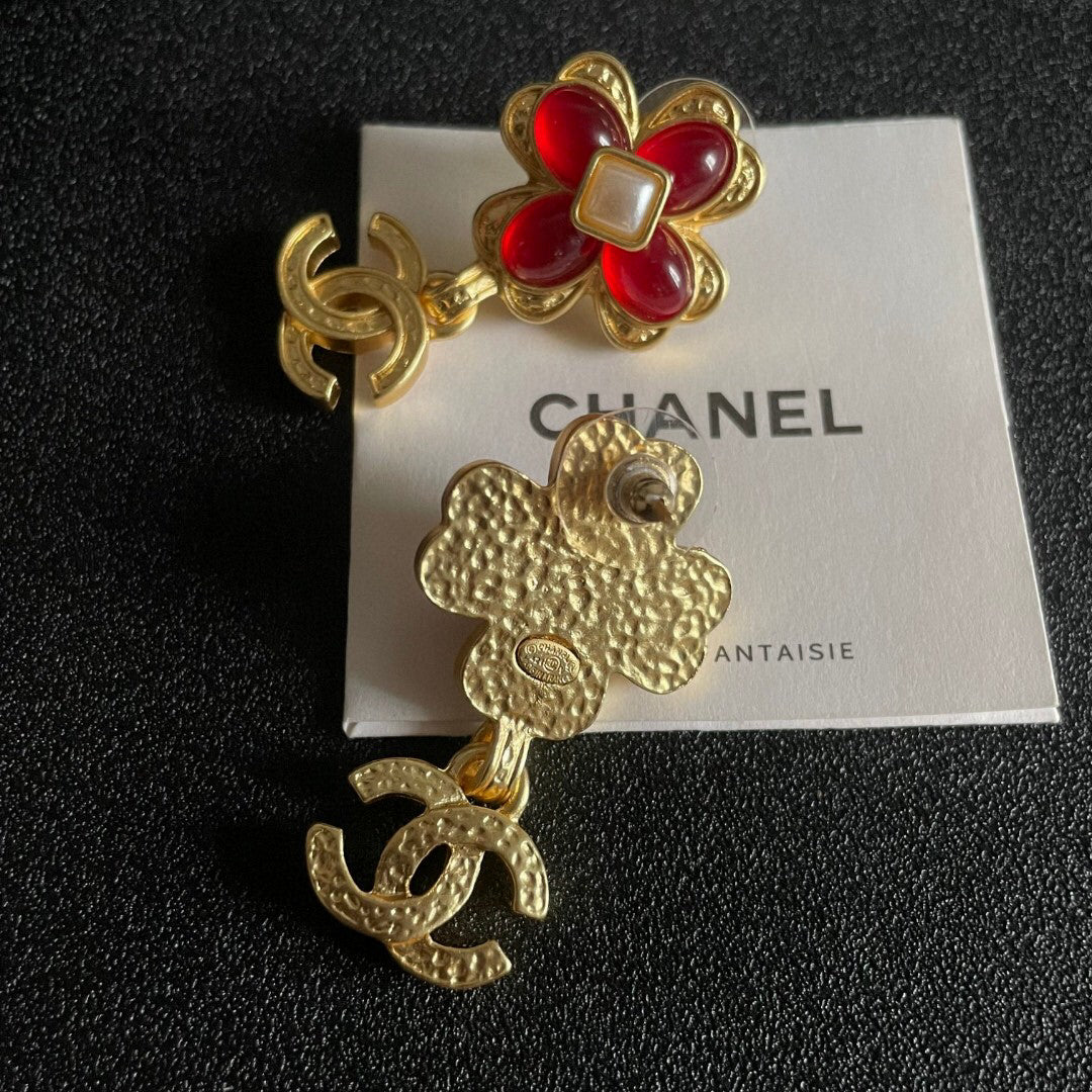 C 25 Flower Earrings