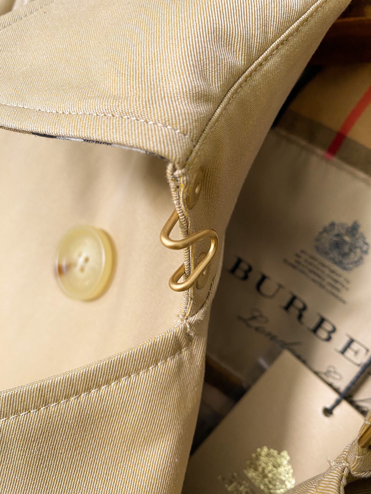 BU 25 Heritage Trench Long Windbreaker