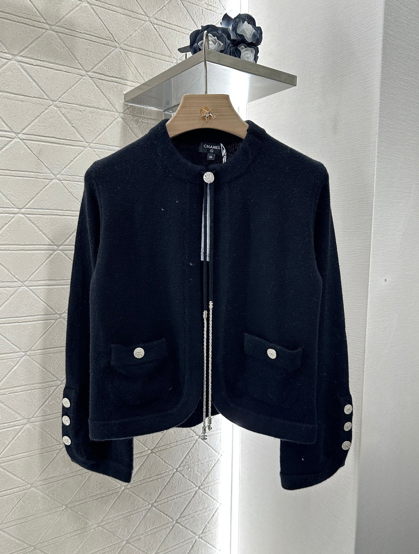 C 2025 new products Knitted cardigan(RED,BLACK,BLUE,LIGHT BLUE,PINK)