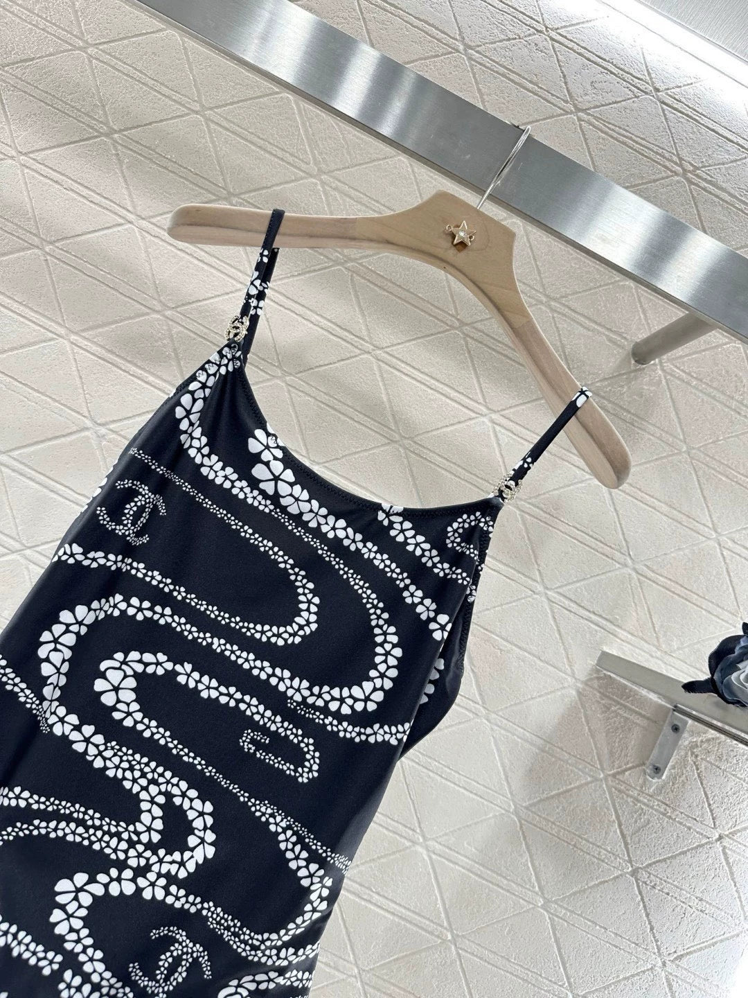 C 25 New Printed Halter Swimsuit