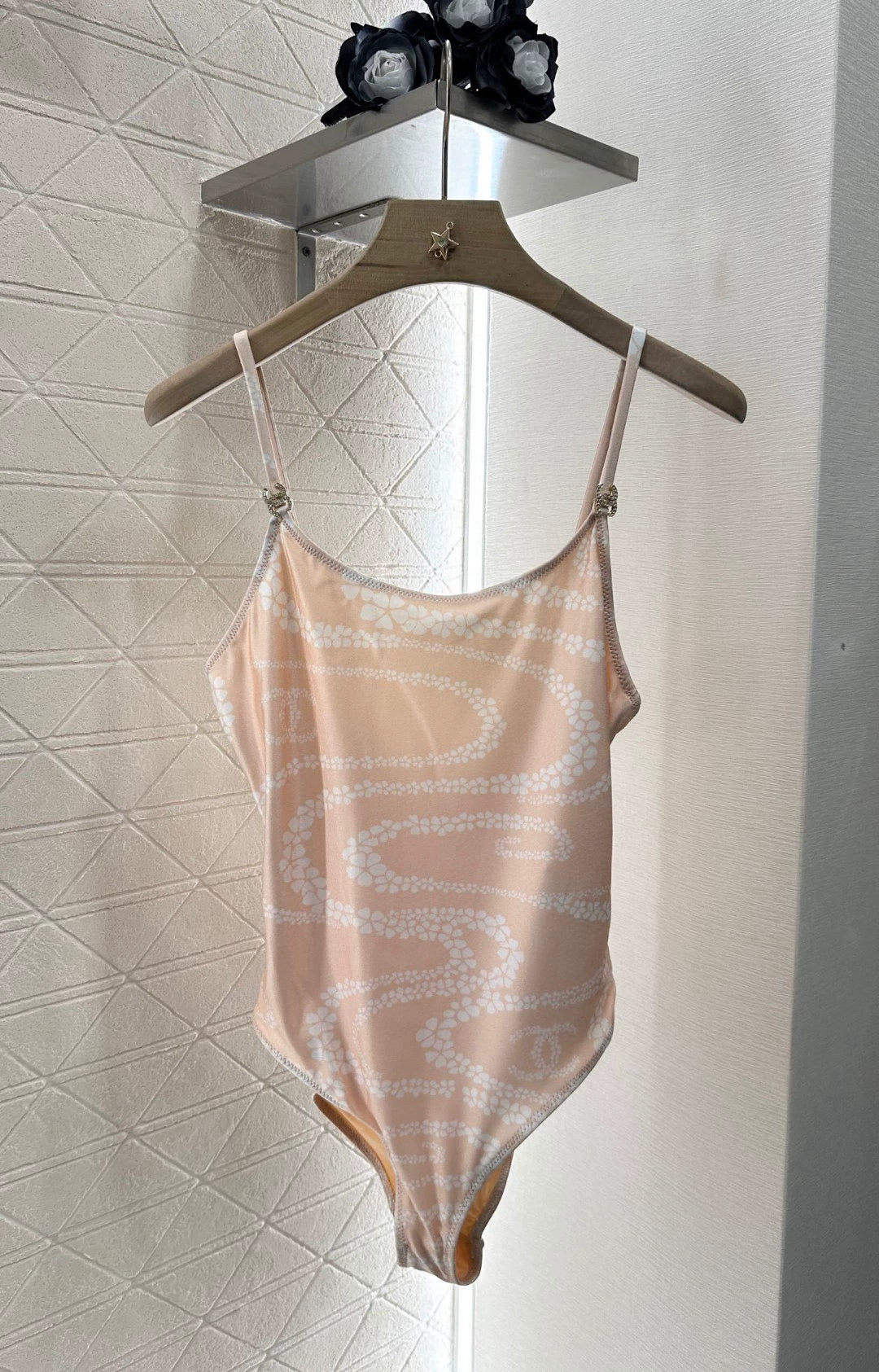 C 25 New Printed Halter Swimsuit