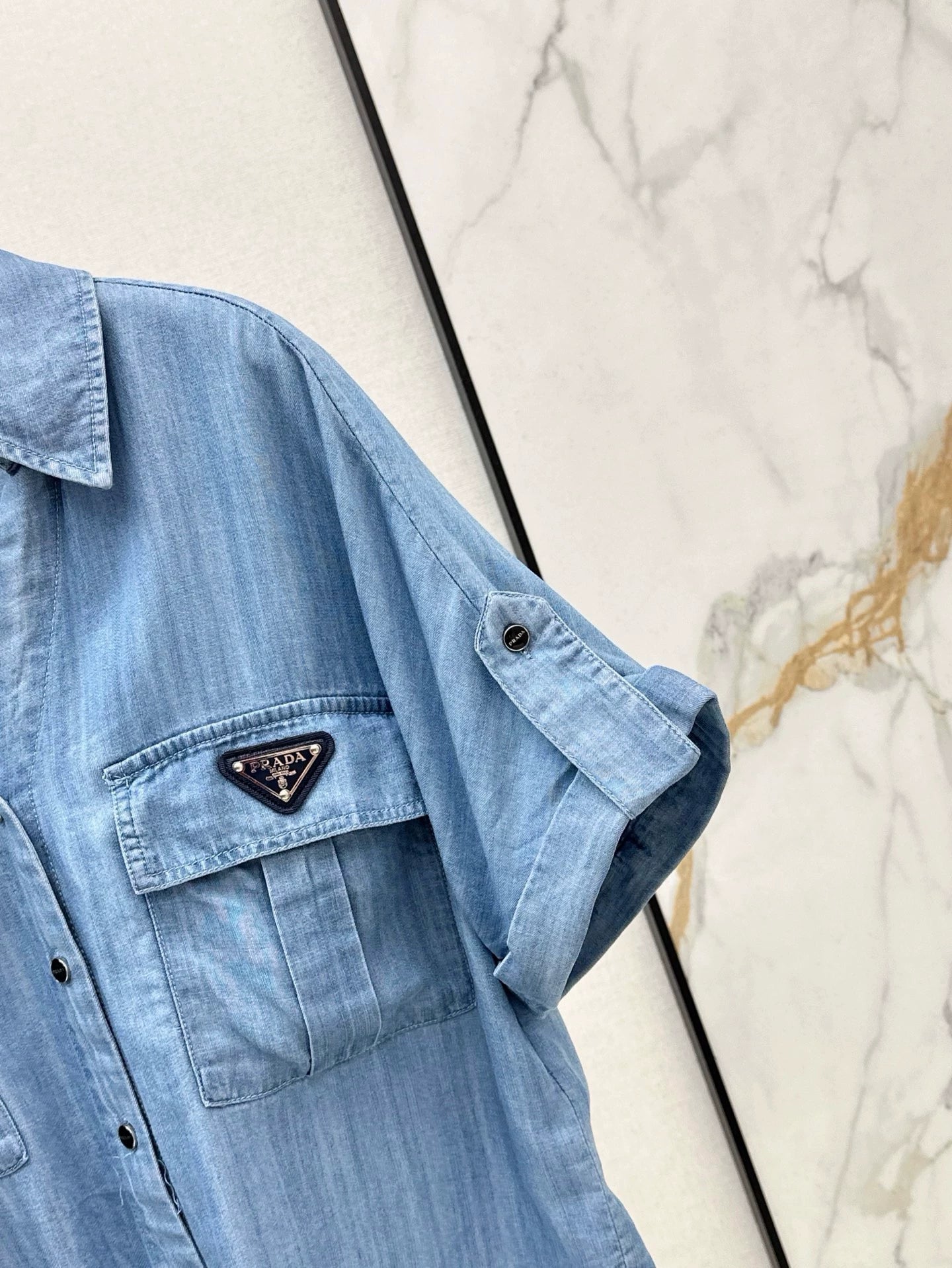 P Spring/Summer 25 Lace-up bow denim shirt