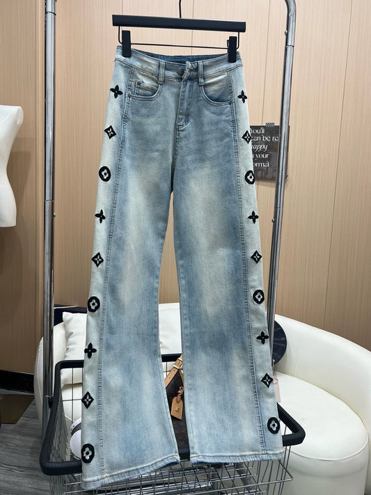 L 25 Bestickte Stretchjeans