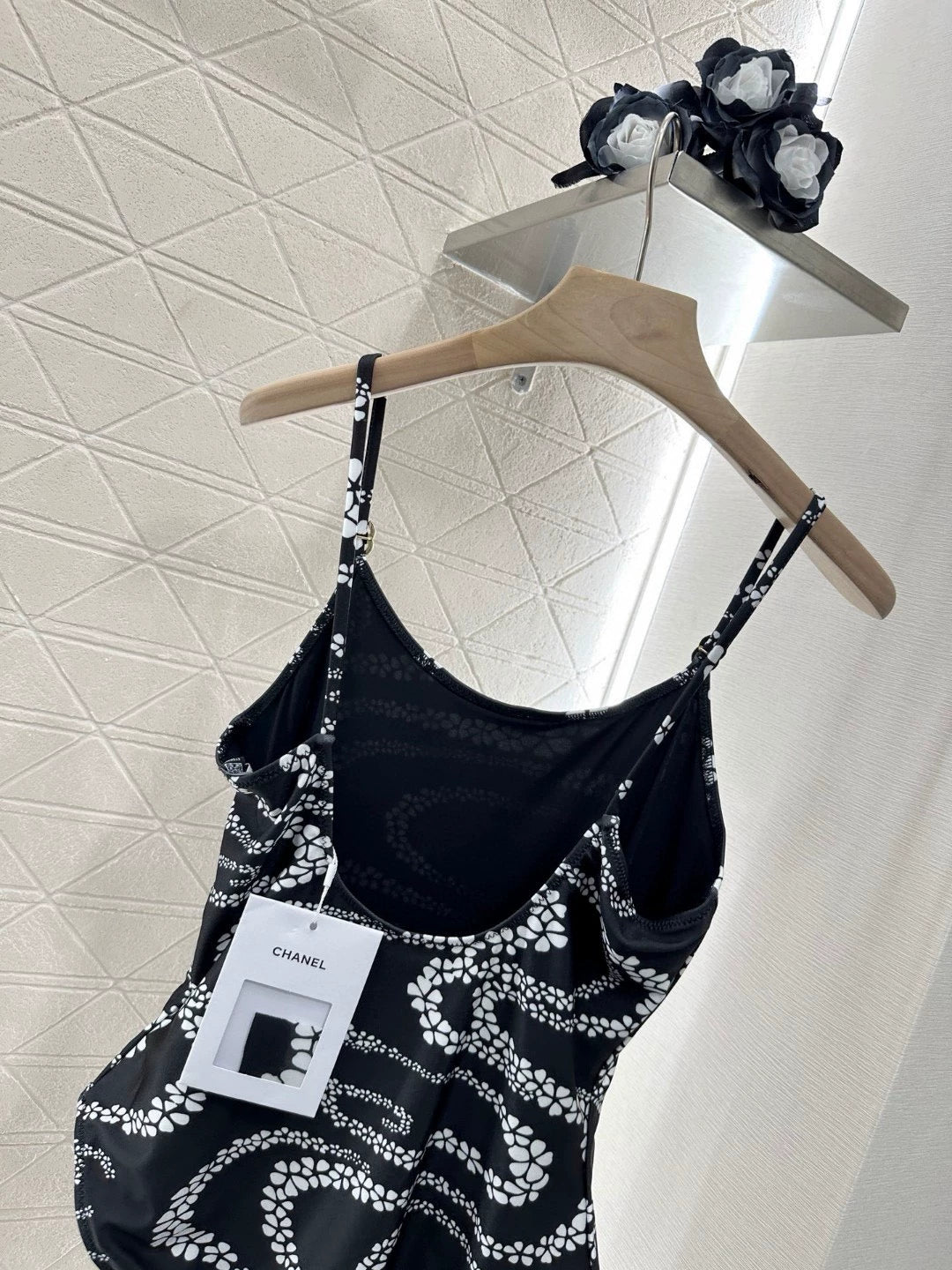 C 25 New Printed Halter Swimsuit
