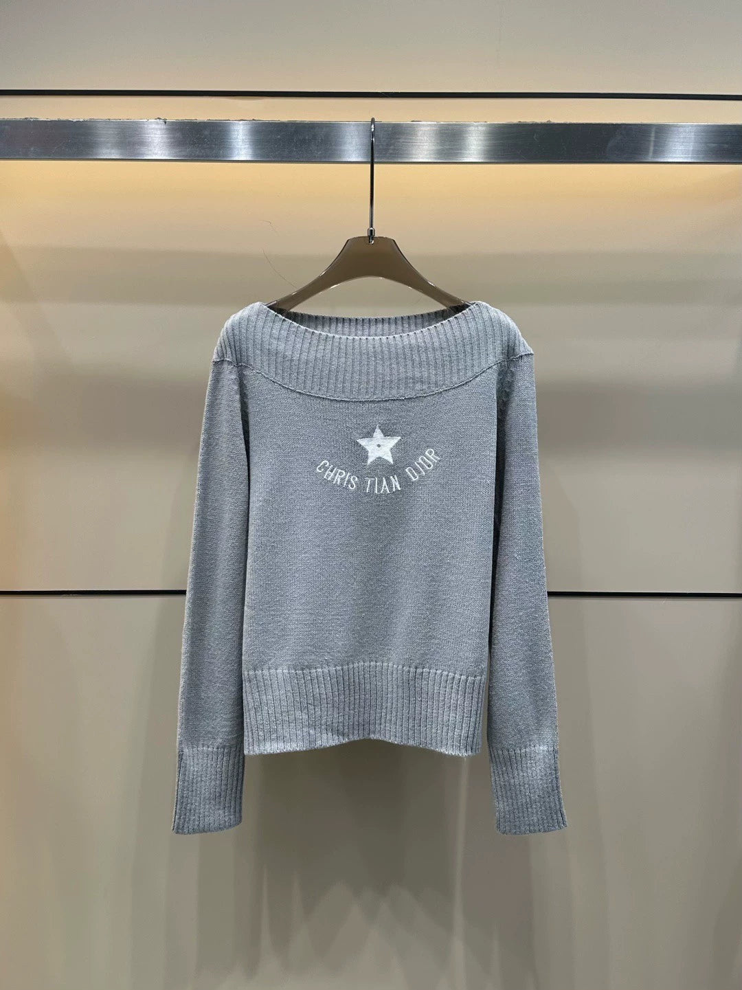 Di 25 New one-shoulder temperament knitted long sleeves