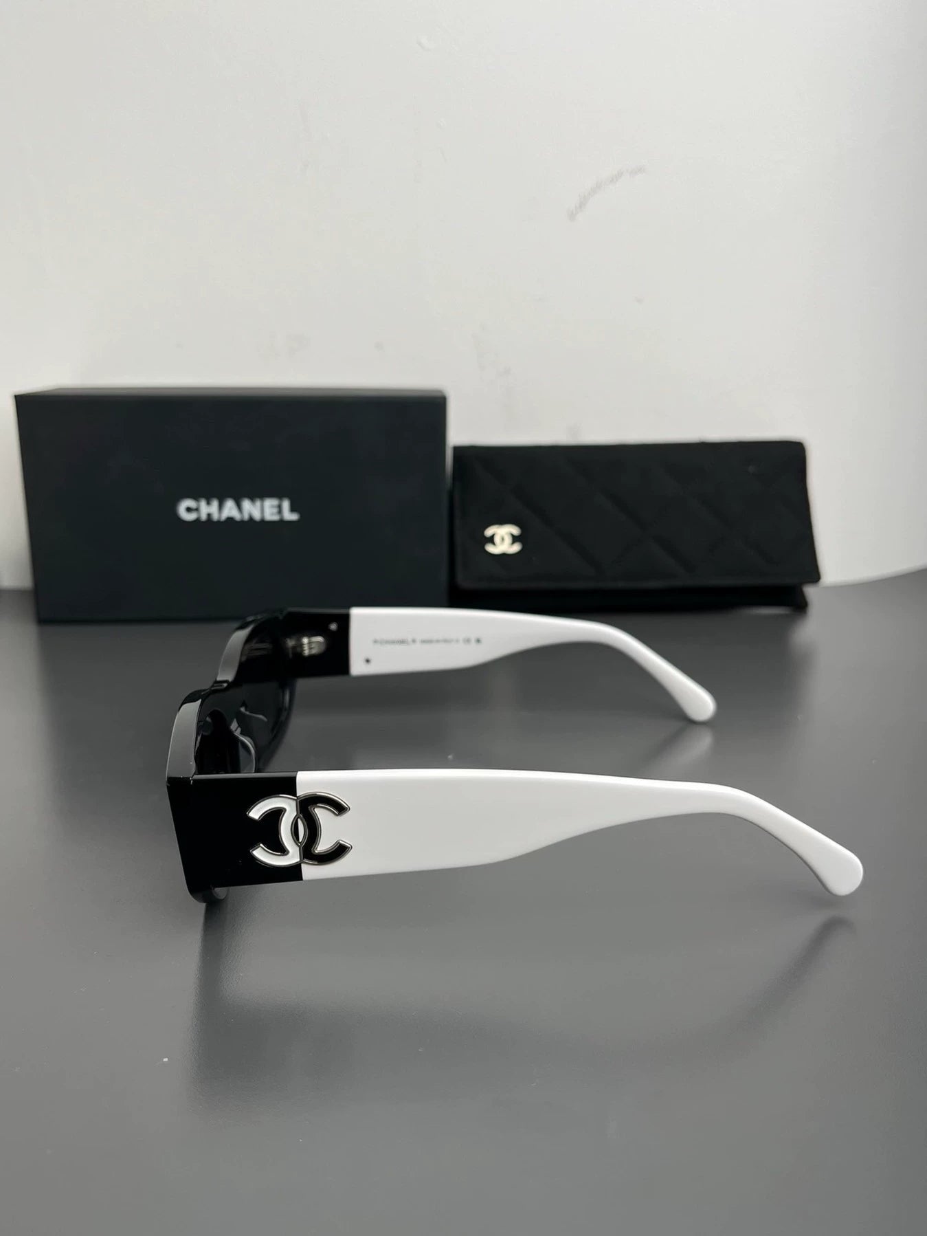 C 25 New Panda color sunglasses