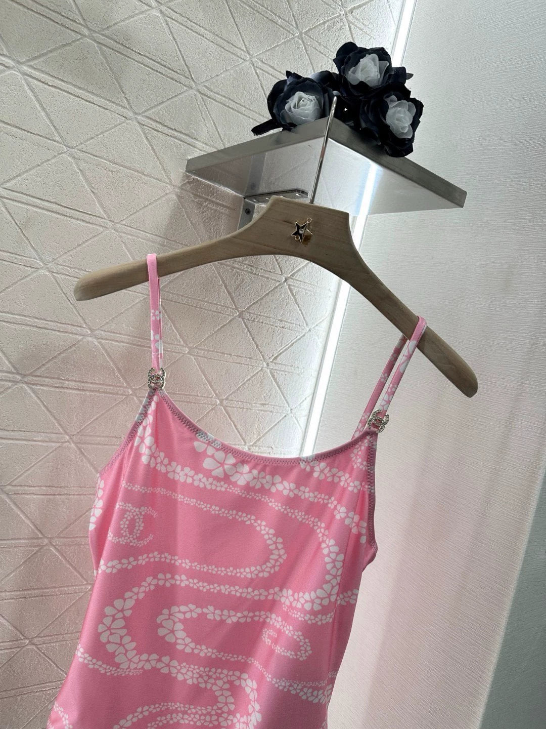 C 25 New Printed Halter Swimsuit