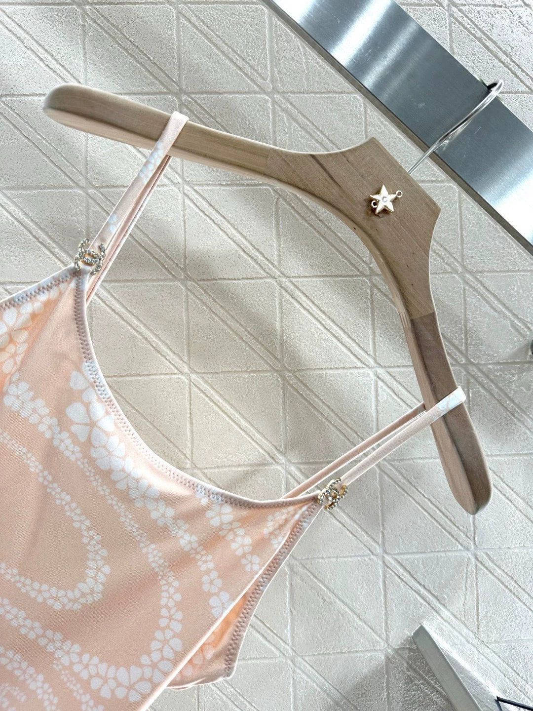 C 25 New Printed Halter Swimsuit