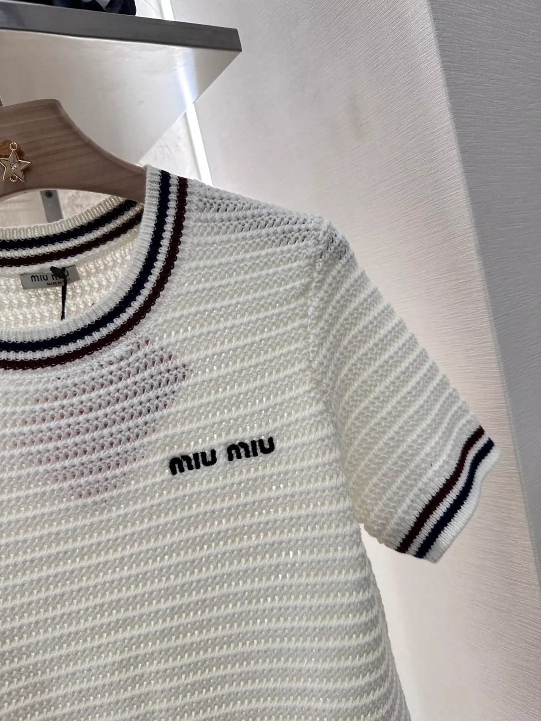 C 25 New Hollow Knit Round Neck Short Sleeve