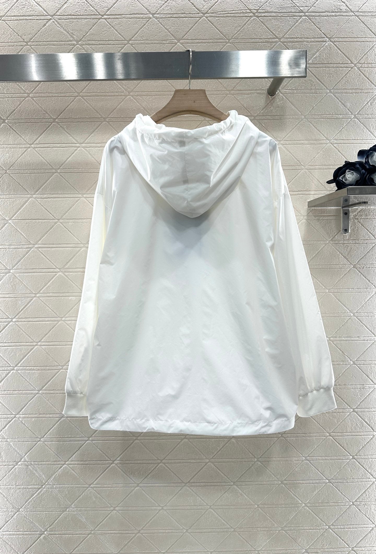 L 25 Reversible Hooded Jacket