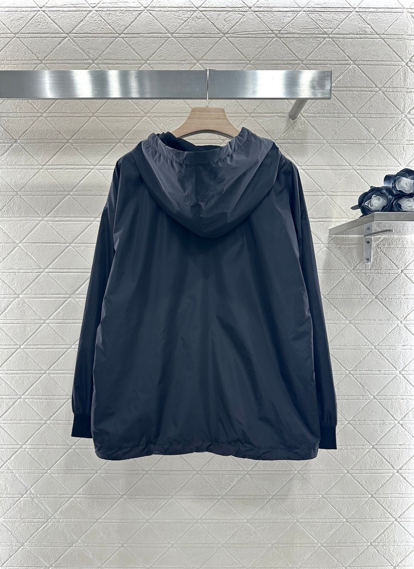 L 25 Reversible Hooded Jacket