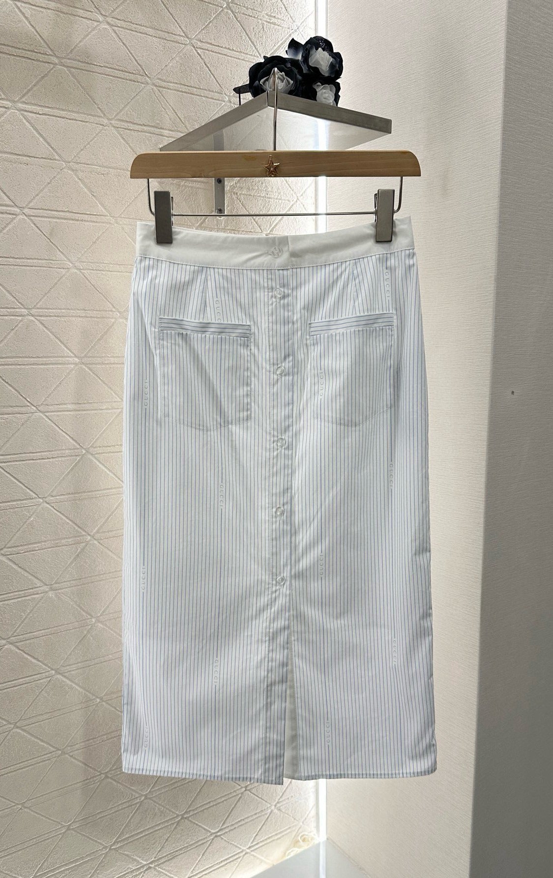 G 25 Striped Camisole Vest Half Skirt Set