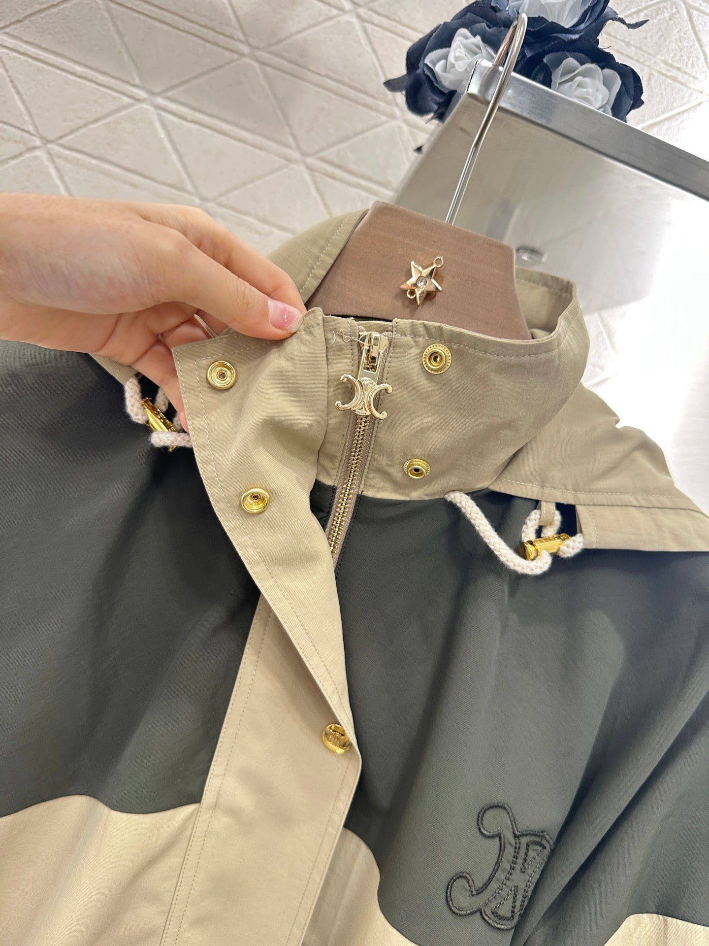 CE 2025  Hooded sun-protective rushing jacket