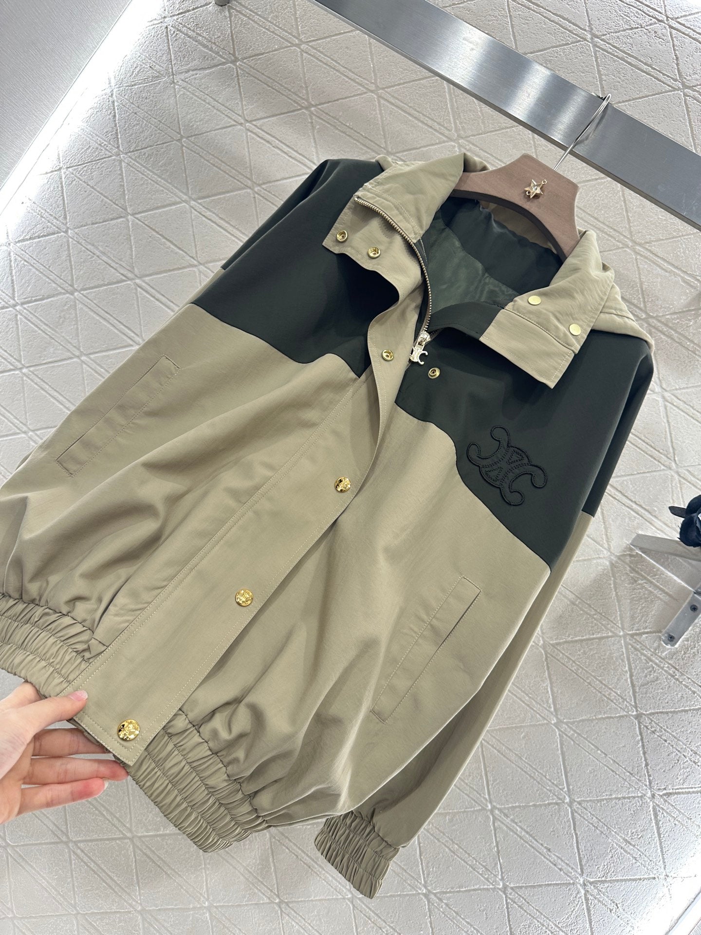 CE 2025  Hooded sun-protective rushing jacket