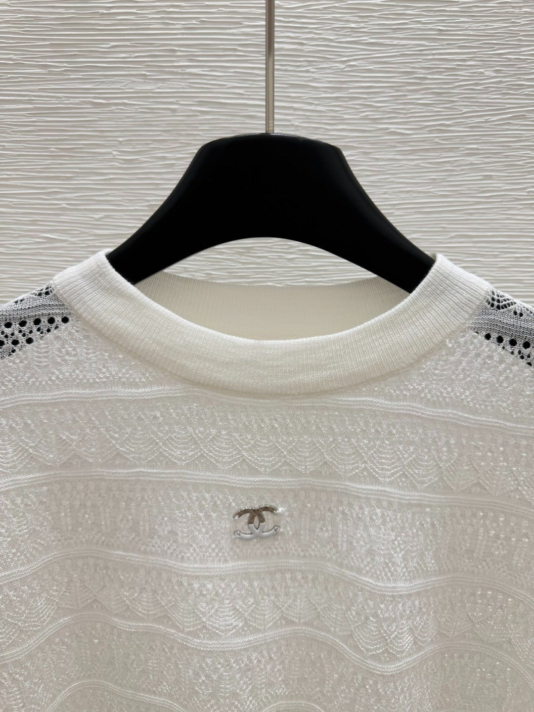 C 25 Early spring new round neck hollow knitting long sleeve