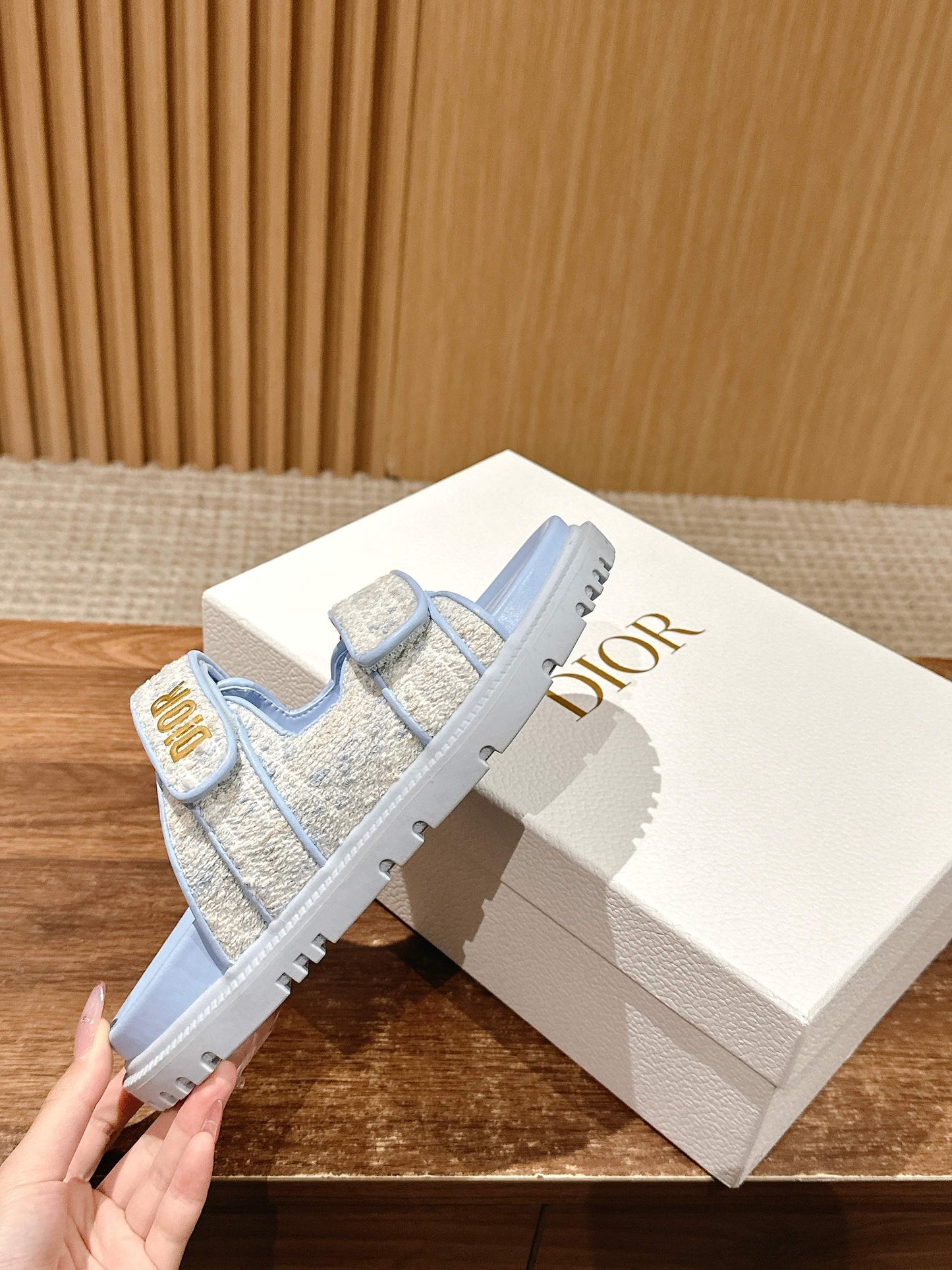 š*New Arrivals Sandals