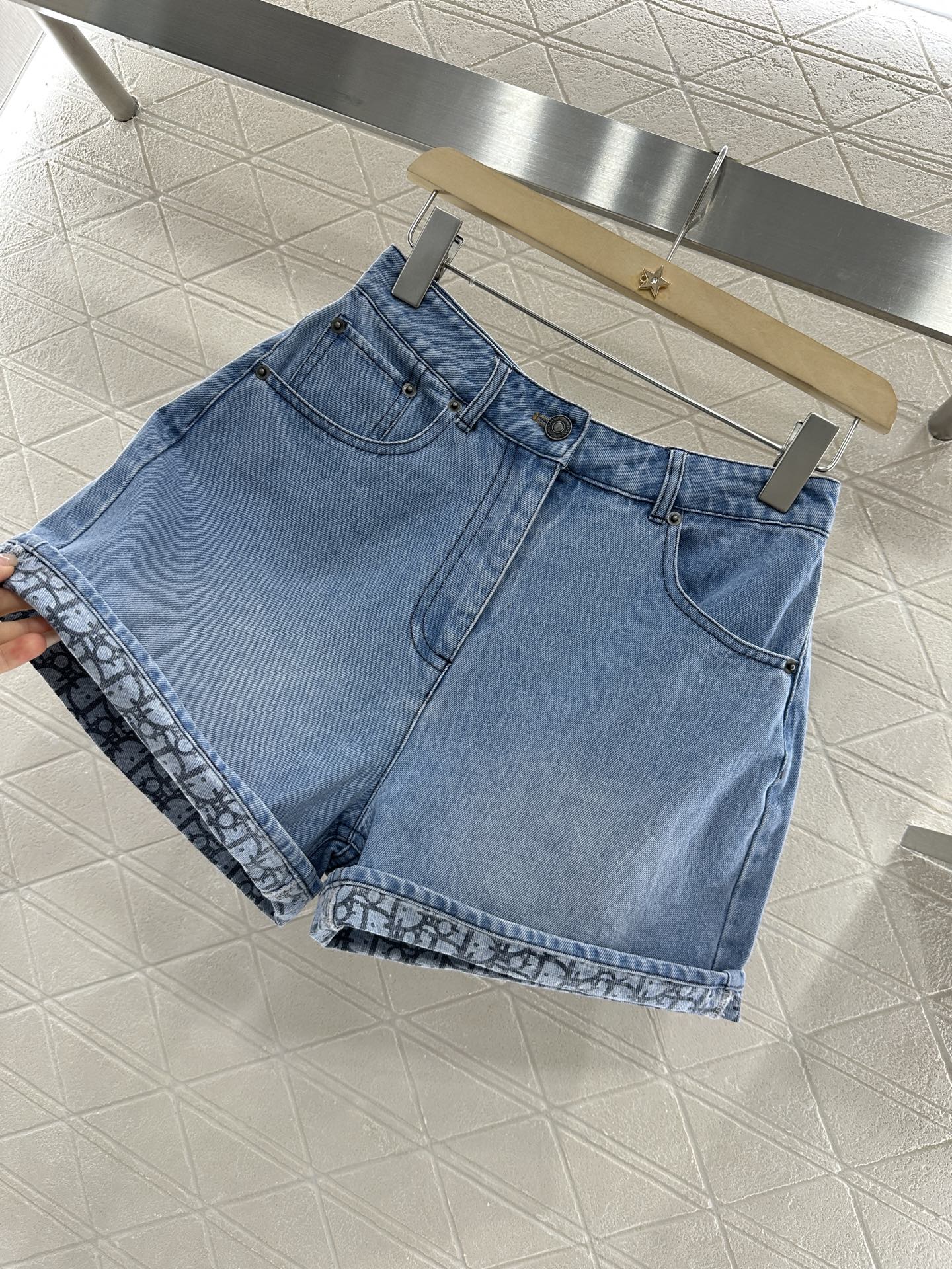 D 2025 neue Produkte Jeansshorts