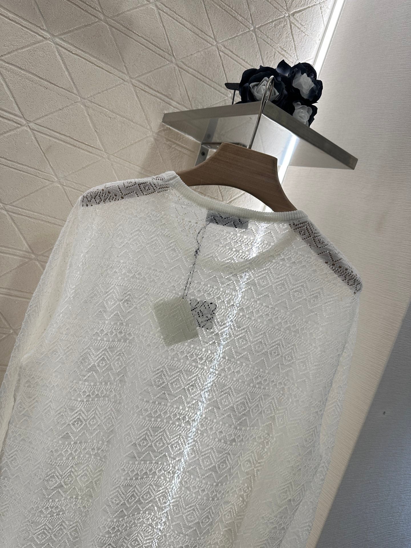 Lo 2025 new product Hollow knitted long sleeves