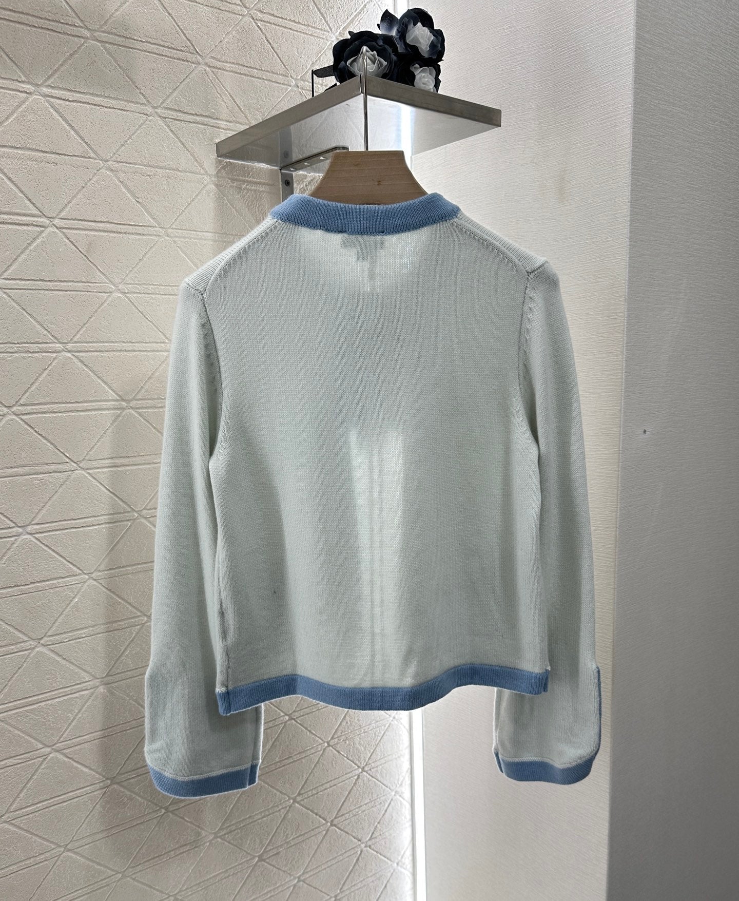 C 2025 new products Knitted cardigan(RED,BLACK,BLUE,LIGHT BLUE,PINK)