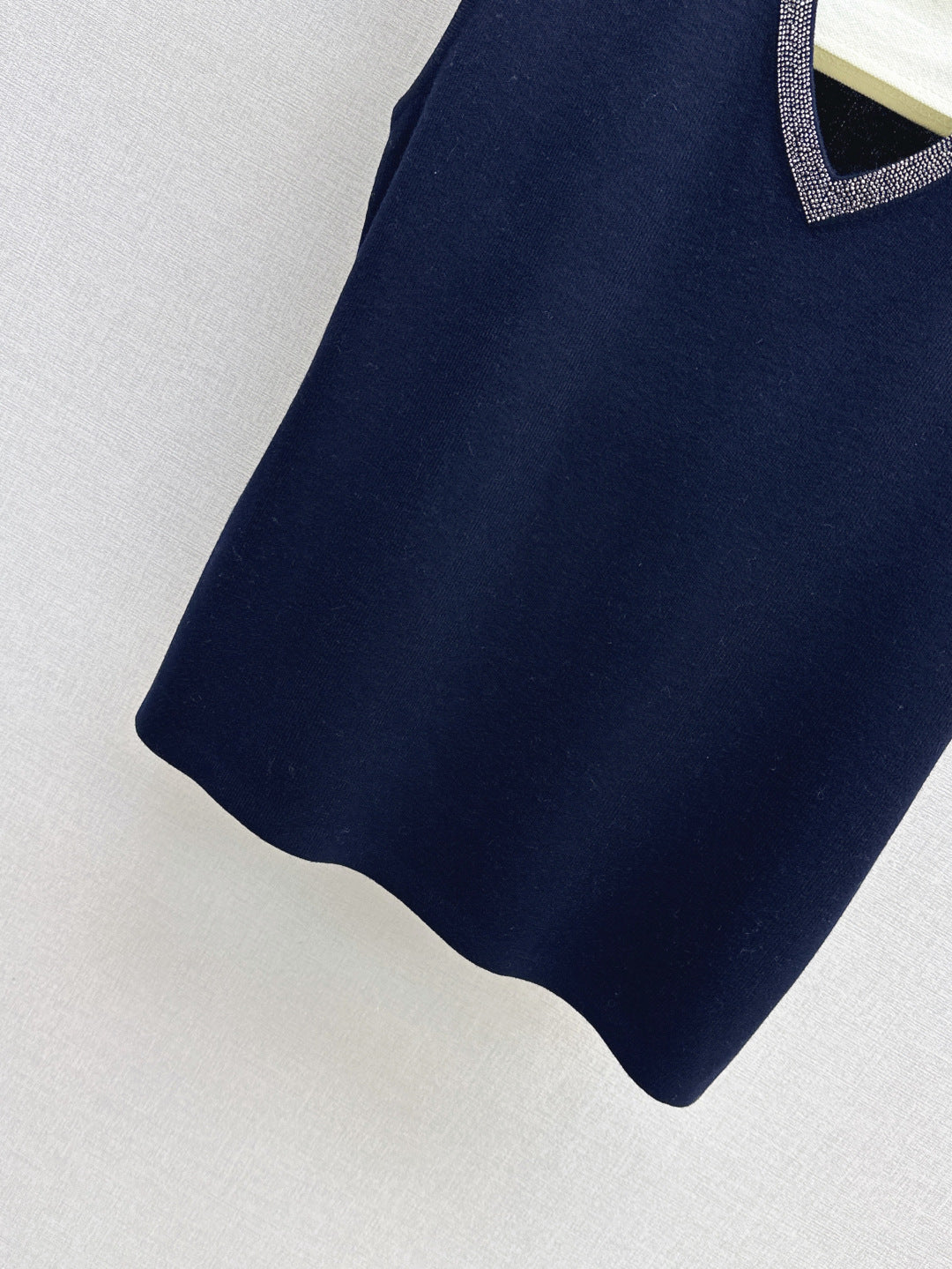 Bru 25fw v-neck vest