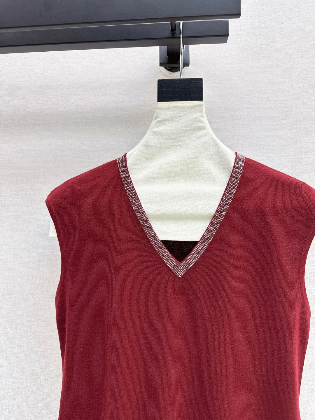 Bru 25fw v-neck vest