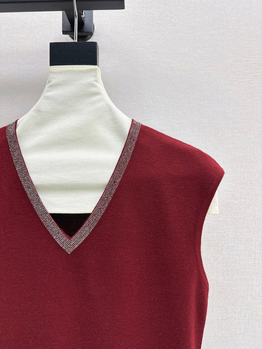 Bru 25fw v-neck vest