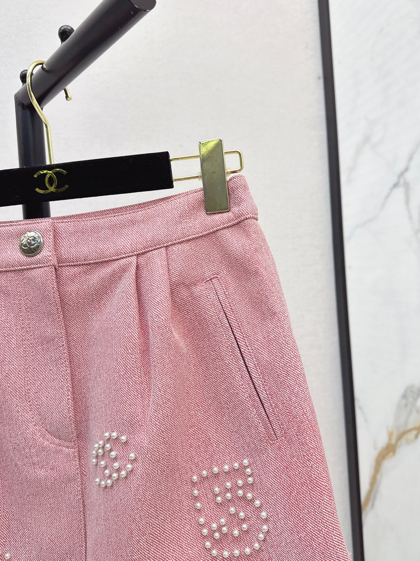 C 25 High-end handmade logo beaded sheepskin skirt(BLACK/BLUE/PINK)