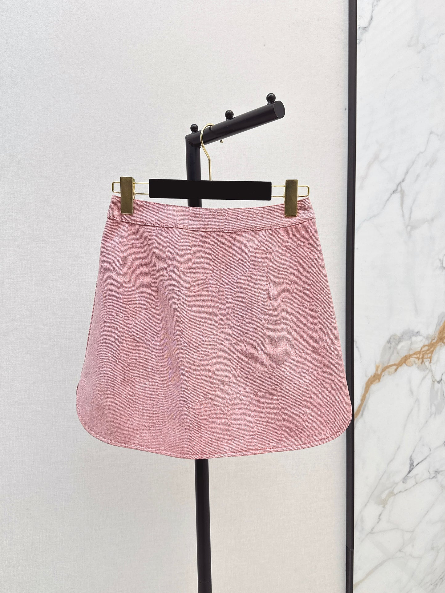 C 25 High-end handmade logo beaded sheepskin skirt(BLACK/BLUE/PINK)