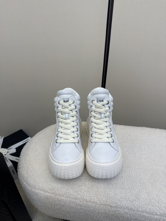 C 25 Thick soled mid top casual shoes(WHITE/NAVY/BLACK)