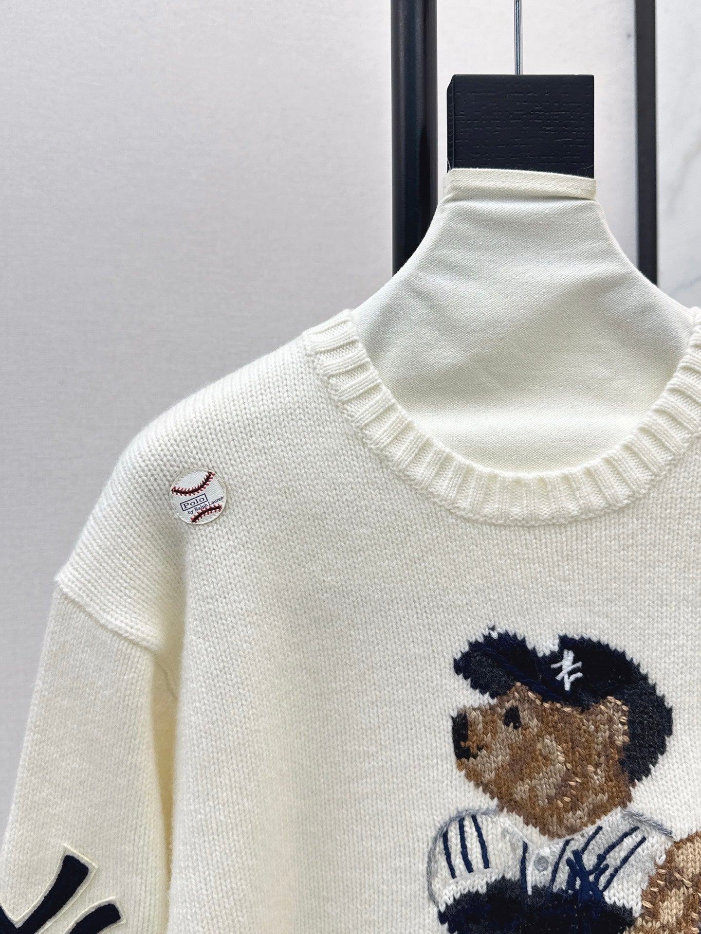 Ral 25 New joint baseball bear wool sweater(WHITE/NAVY)