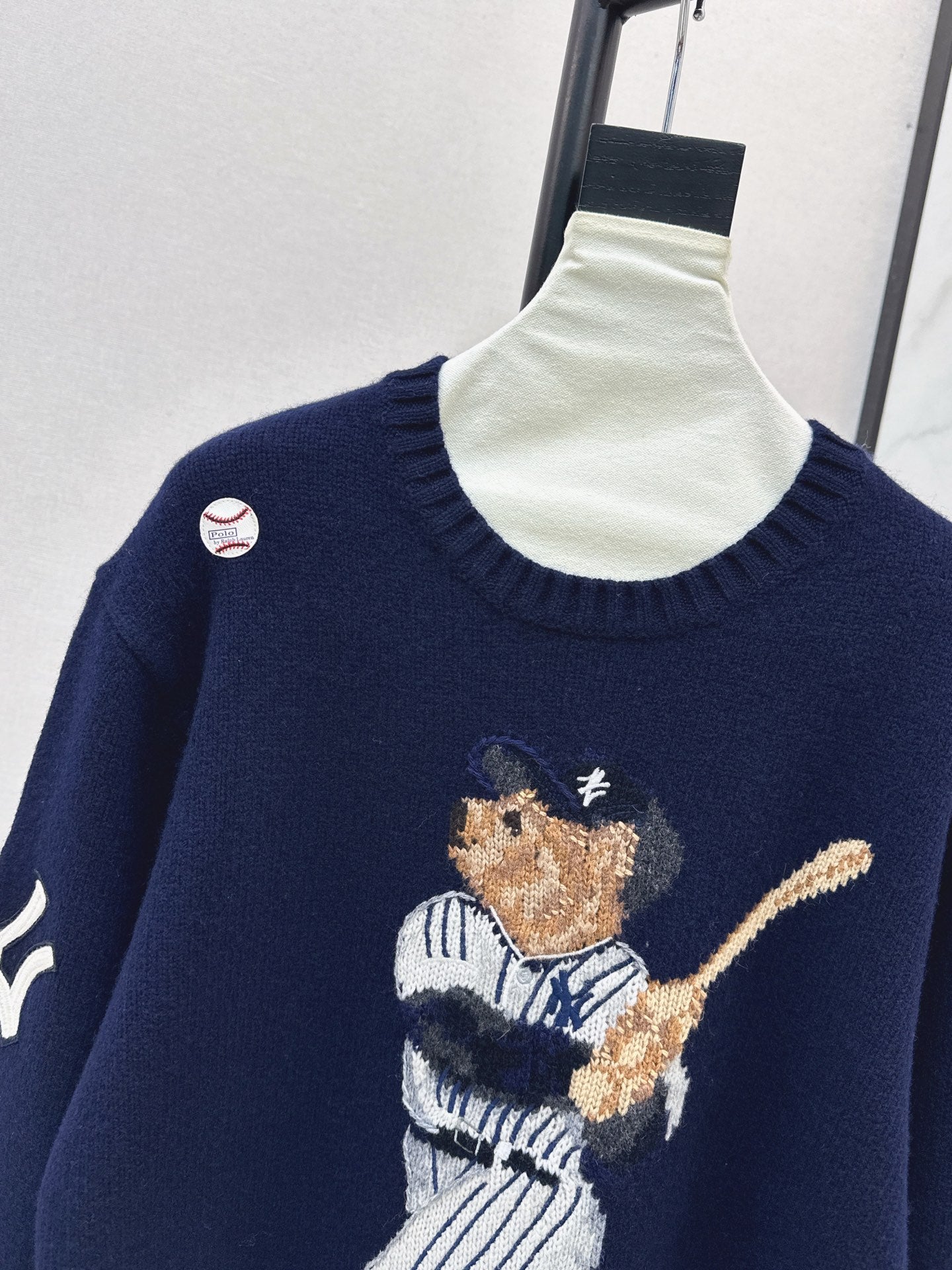 Ral 25 New joint baseball bear wool sweater(WHITE/NAVY)