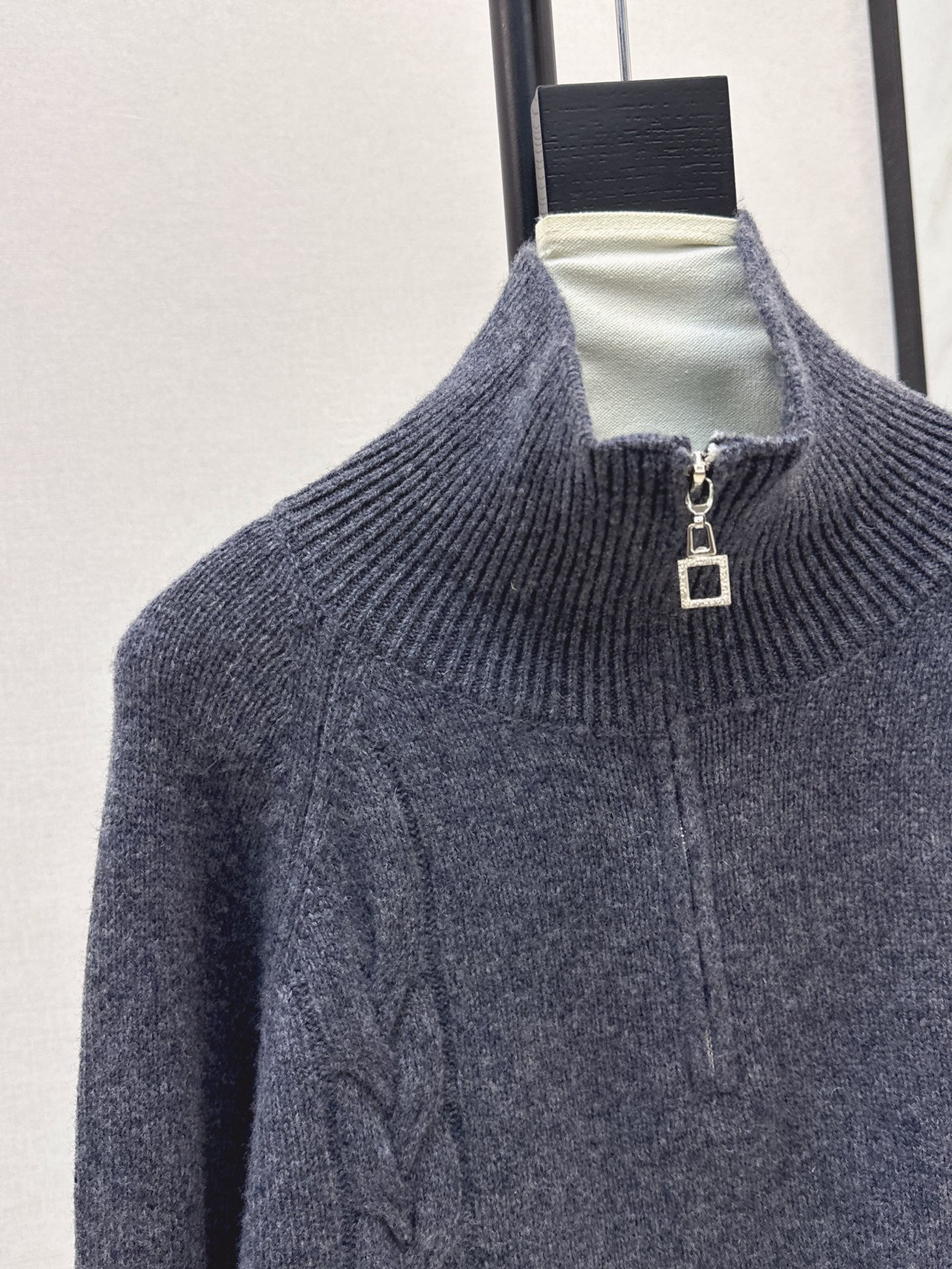 Lor 25 New style cable-knit half-open wool sweater(BEIGI/BORWN/GRAY)