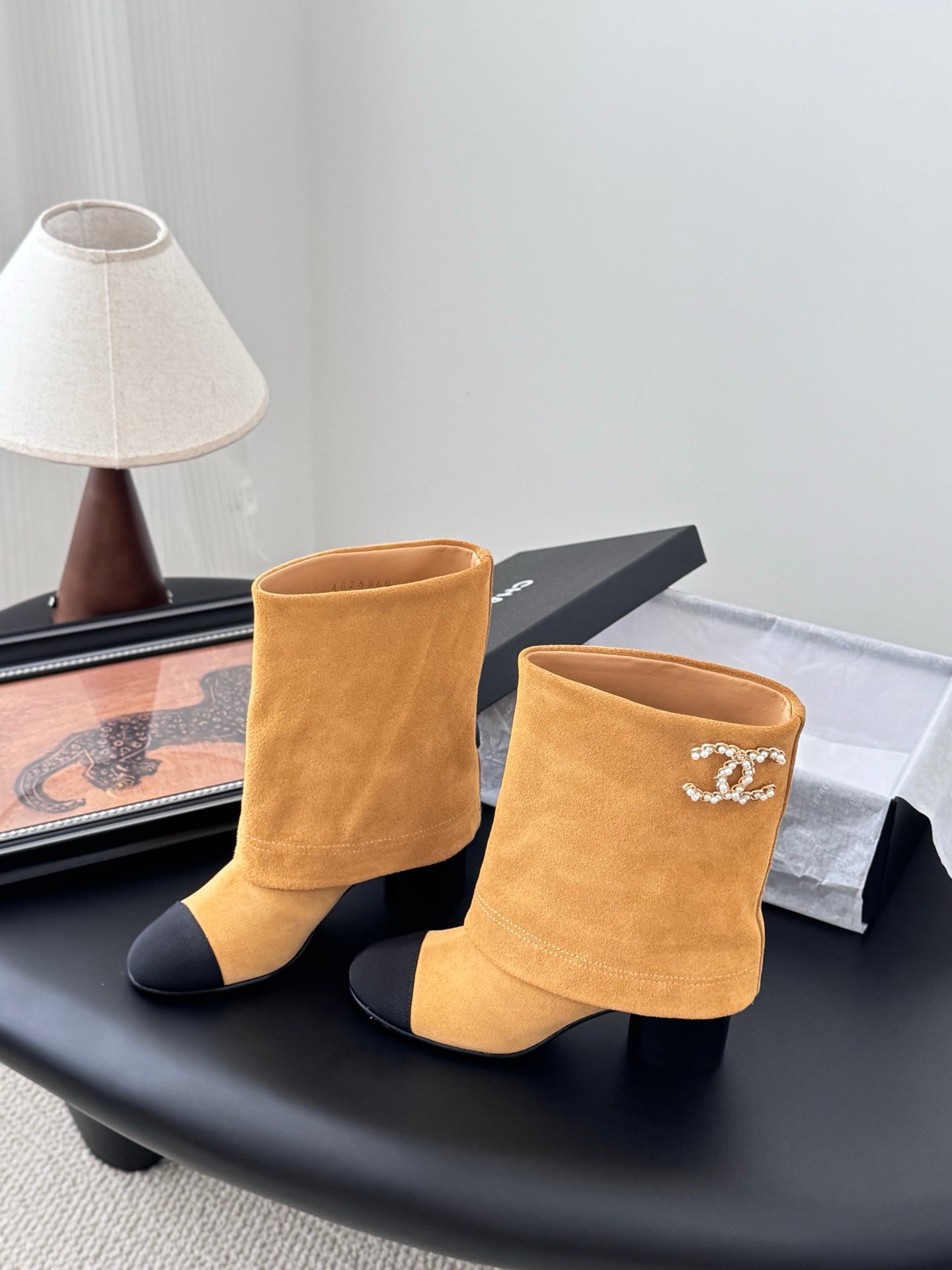C 25K New chain mid-cut knight boots(KHAKI/WHITE)