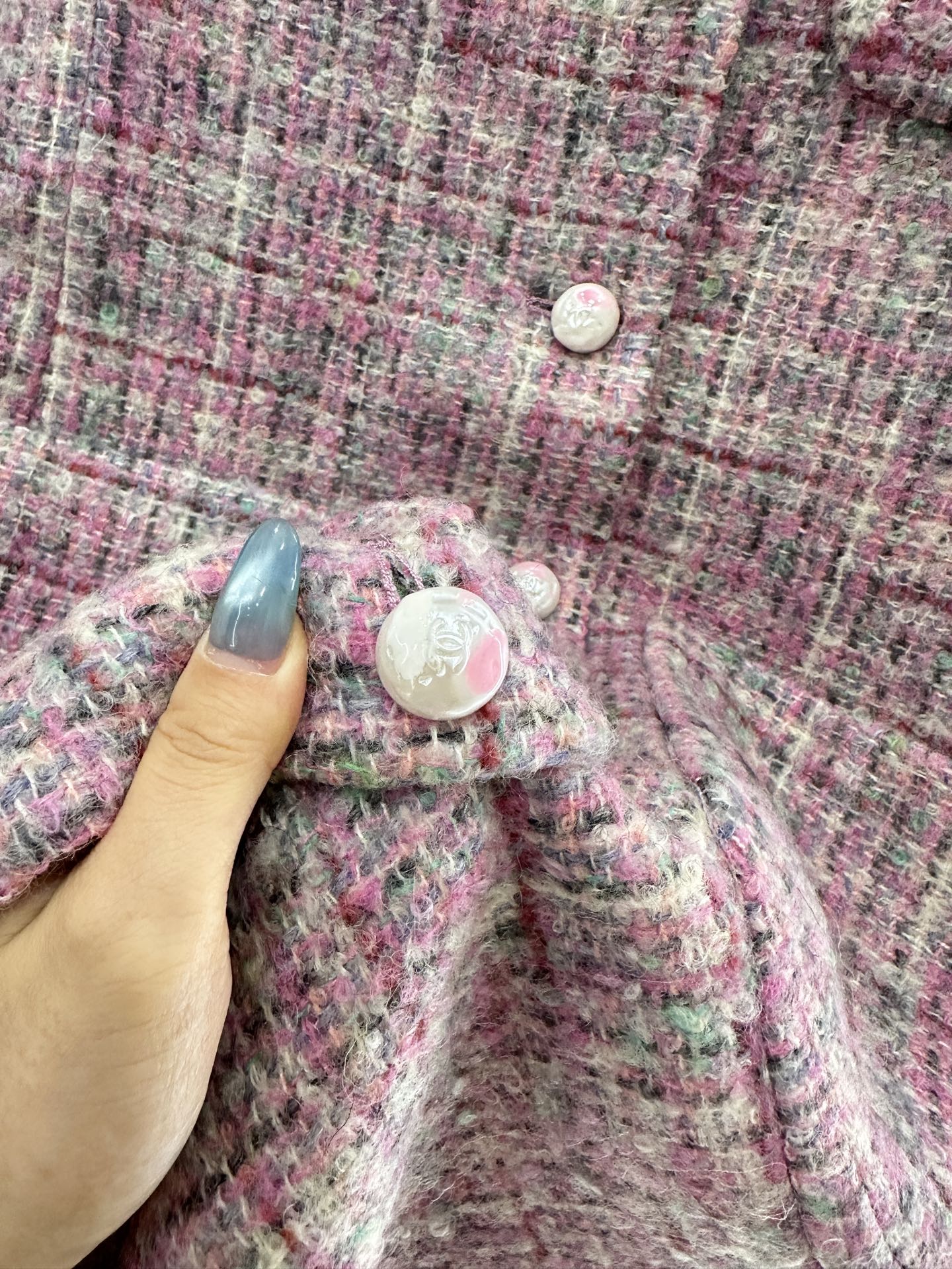 C 25 Check tweed coat