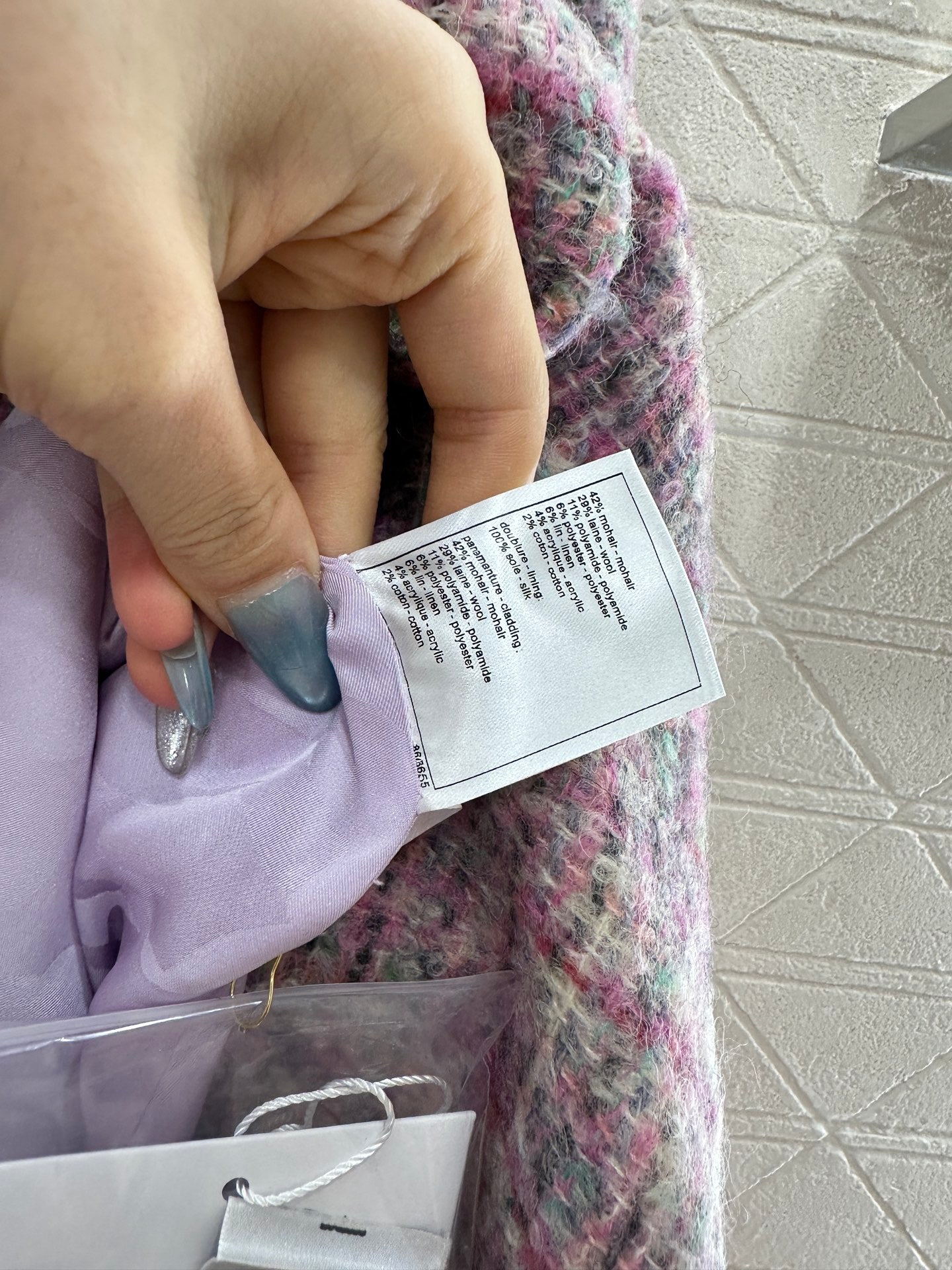 C 25 Check tweed coat