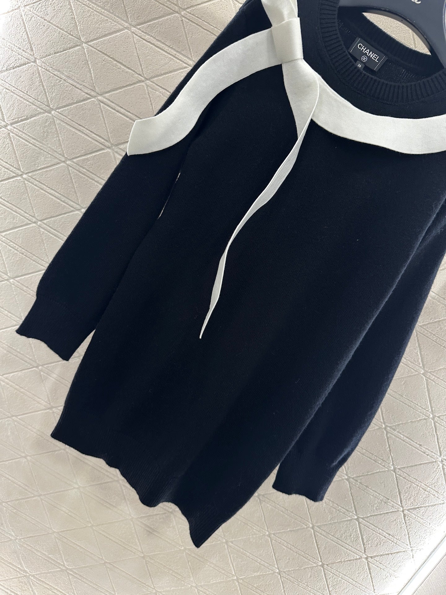C 25 Bow Knit Cashmere Dress sweater