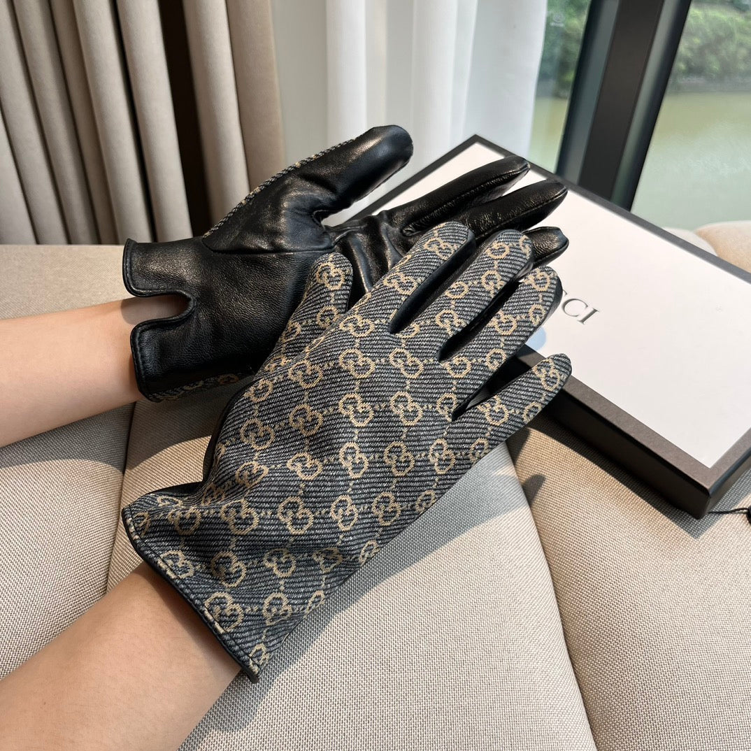 G 25 All-over logo sheepskin gloves