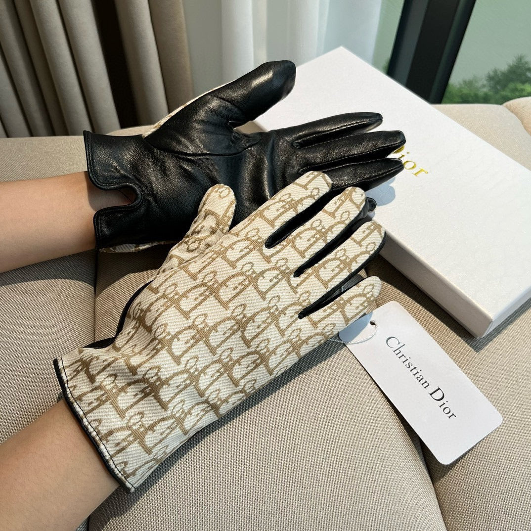 G 25 All-over logo sheepskin gloves