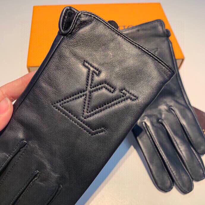 L 25 sheepskin gloves
