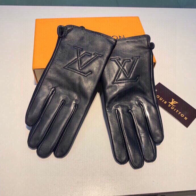 L 25 sheepskin gloves