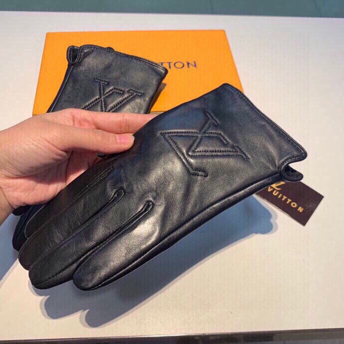 L 25 sheepskin gloves
