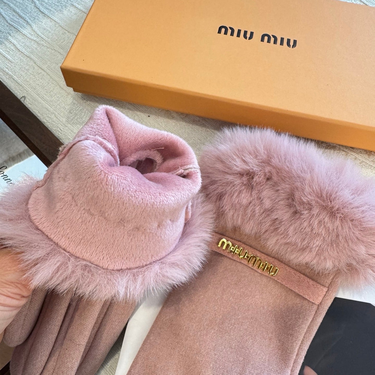 Mi 25 Lazy rabbit wool gloves(PURPLE/PINK)