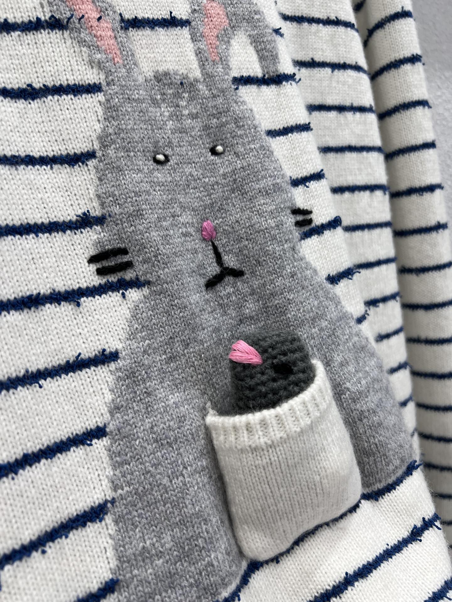 C 25B New Cute Rabbit Jacquard Striped Knitted Sweater Advanced Handicraft Series